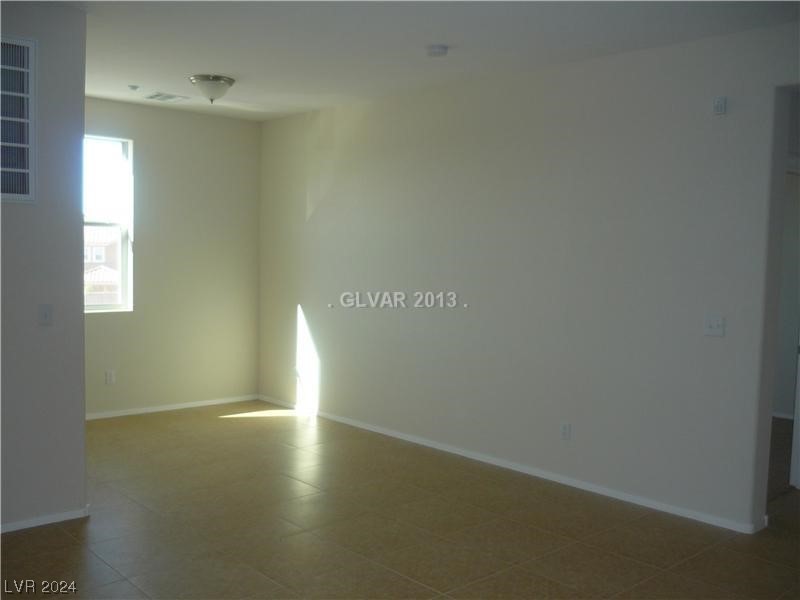 4437 Dover Straight Street 206