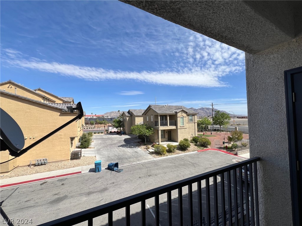 4437 Dover Straight Street 204