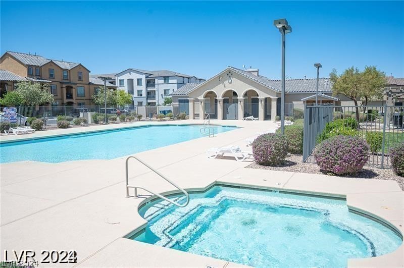 4437 Dover Straight Street 204