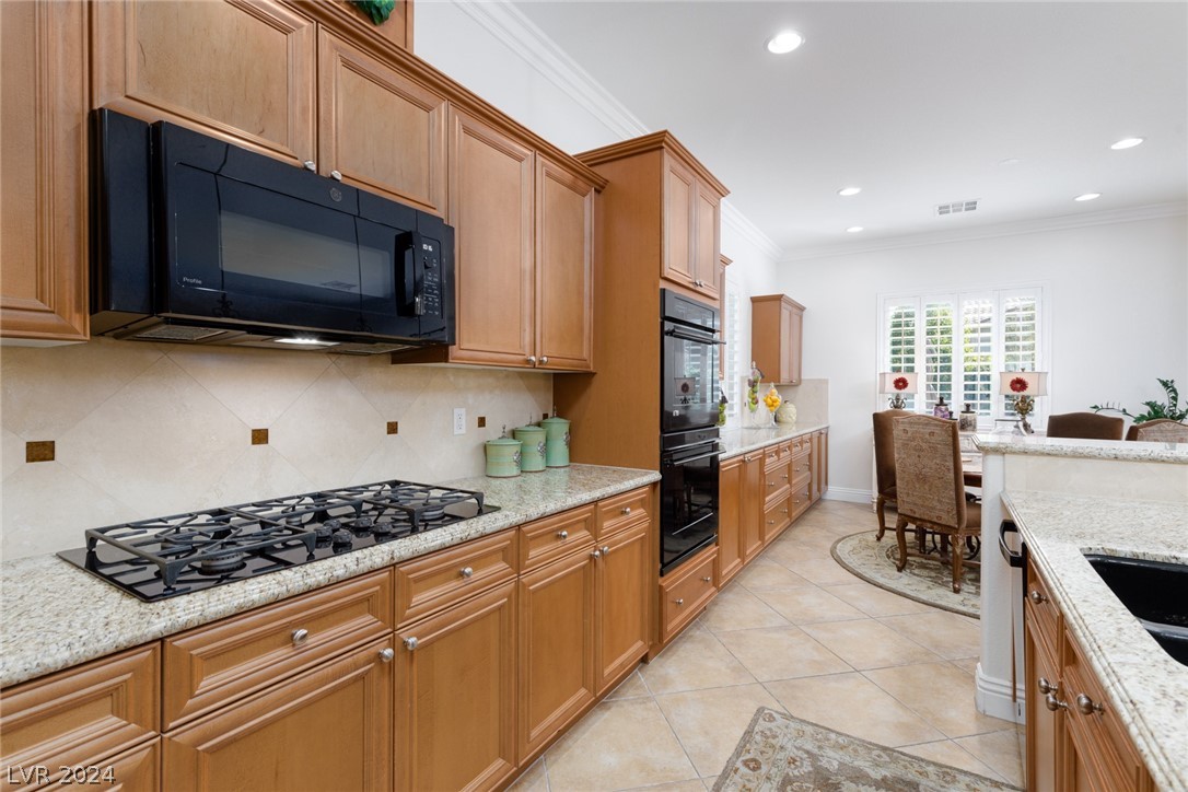 5594 Sumac Ridge Court