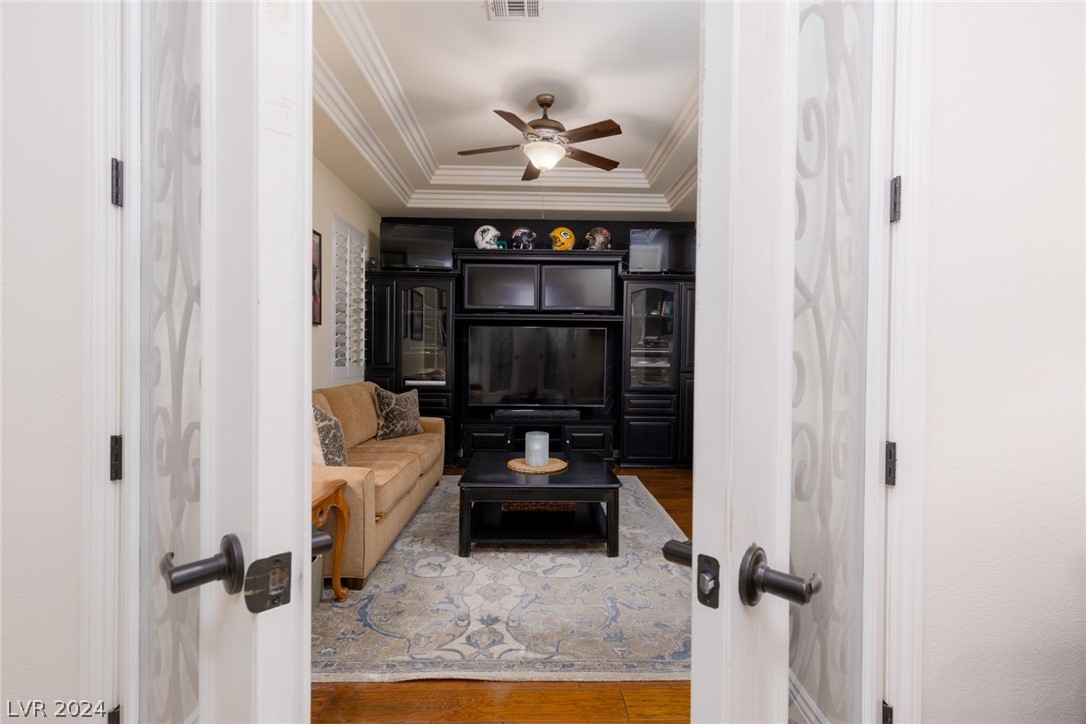 5594 Sumac Ridge Court