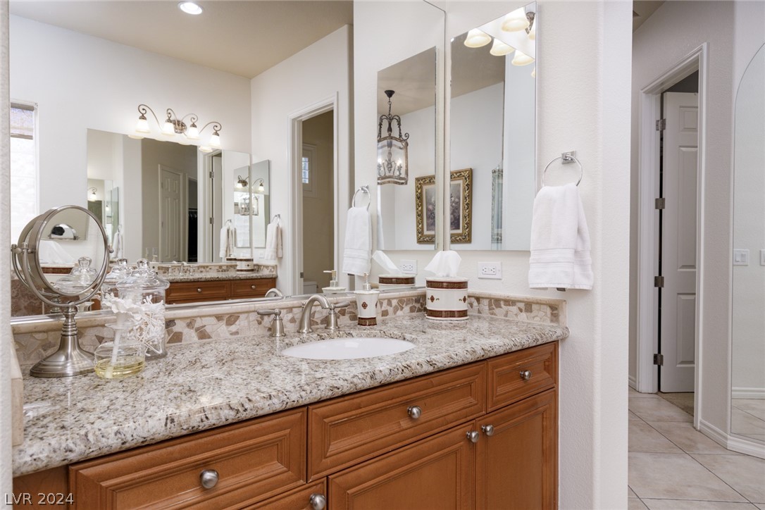 5594 Sumac Ridge Court