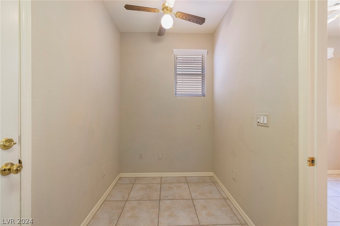 4392 Carta Luna Street