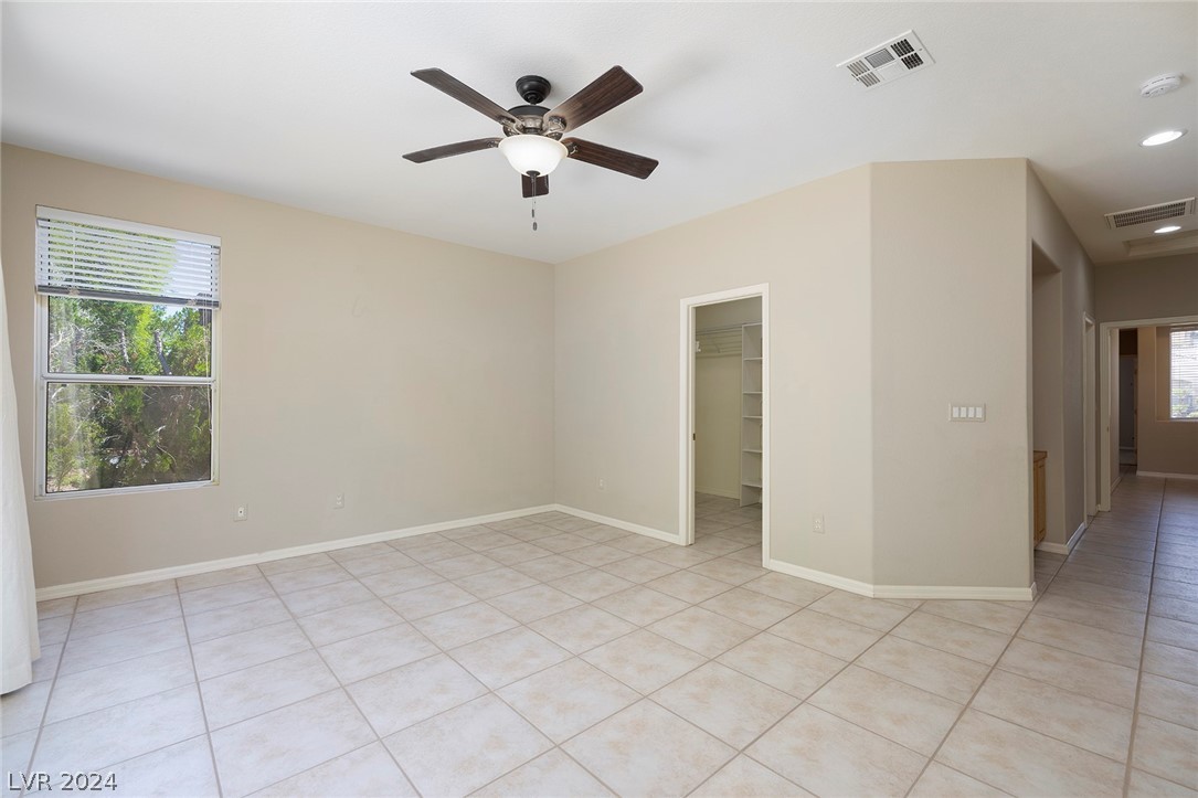 4392 Carta Luna Street