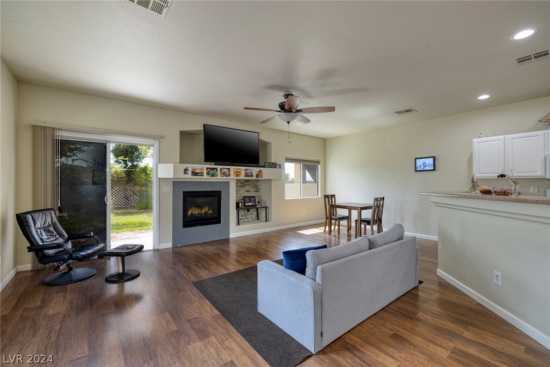 2481 April Breeze Lane 0