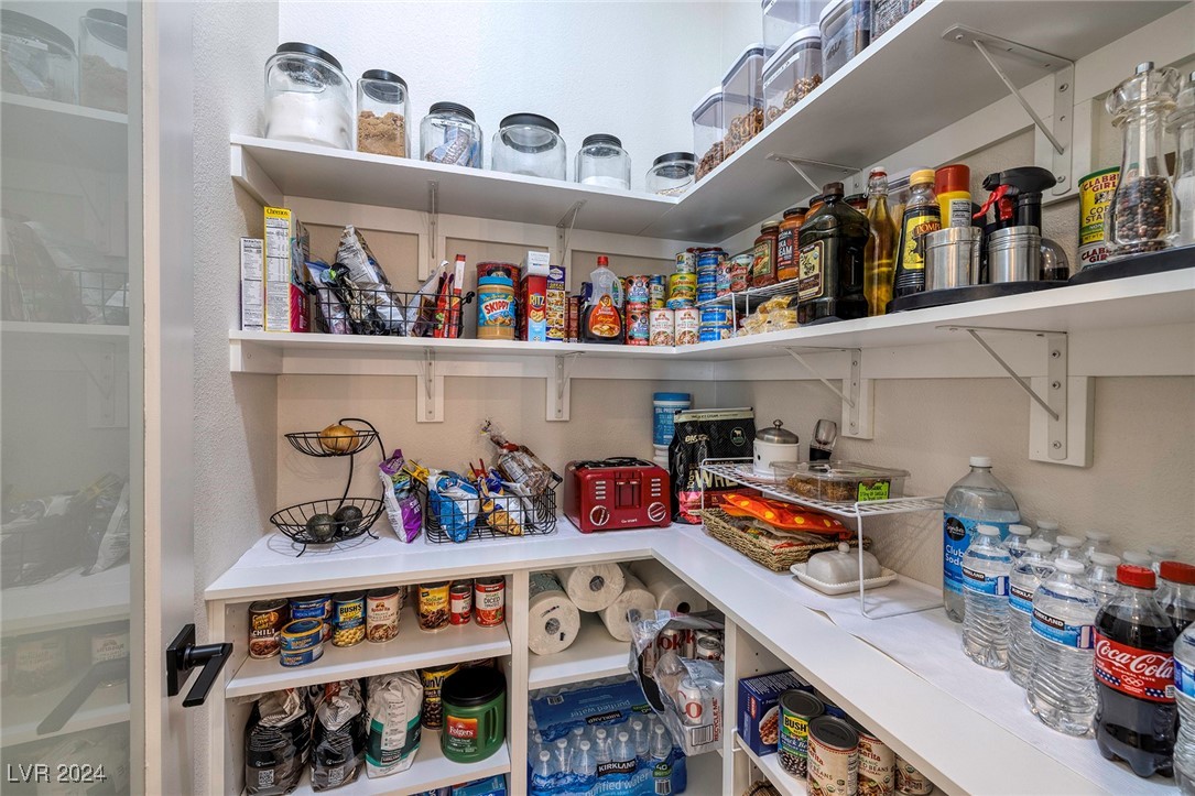 266 Calle Palacio Street