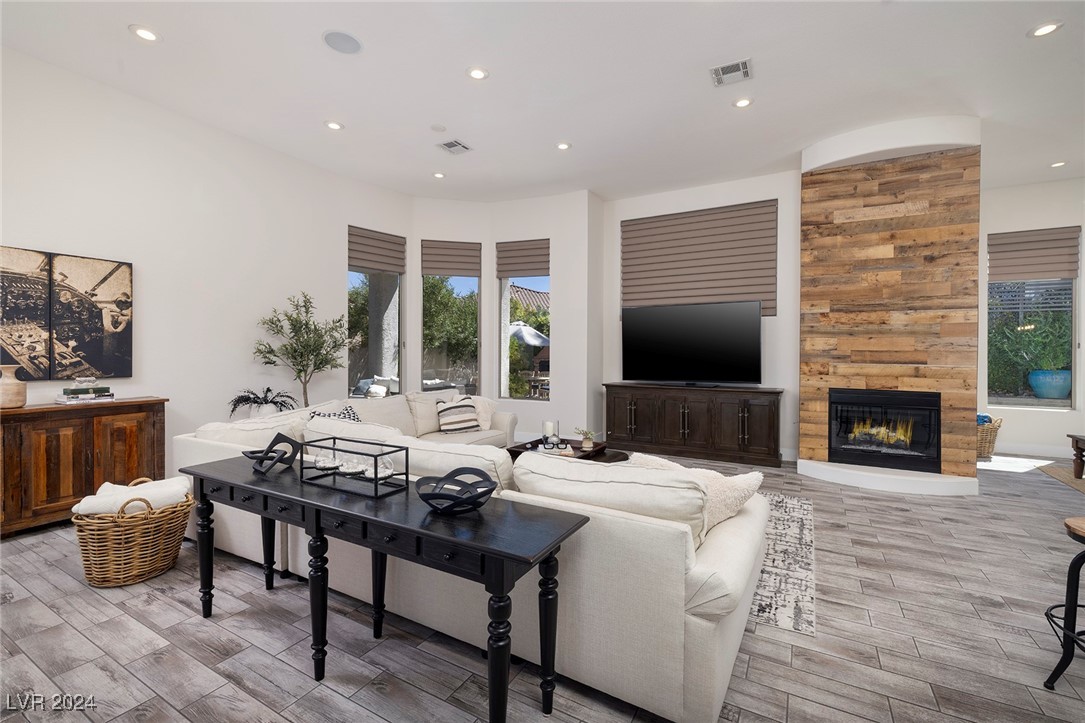 266 Calle Palacio Street