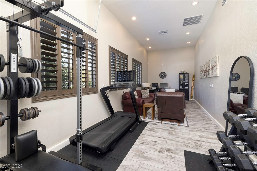 266 Calle Palacio Street