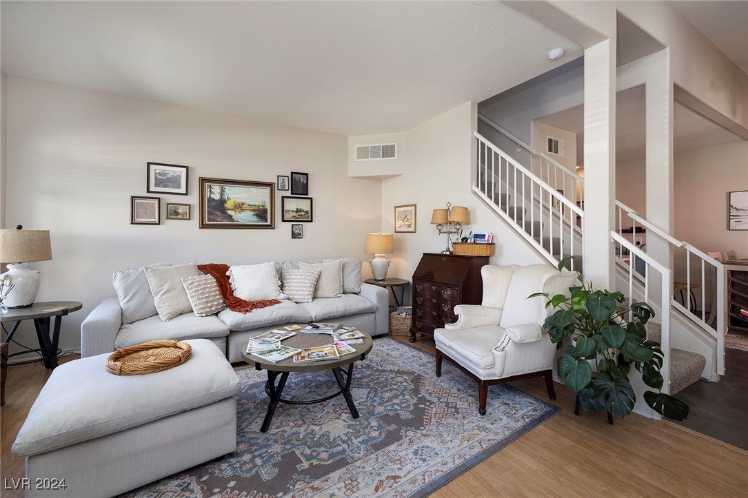 1607 Coal Valley Drive