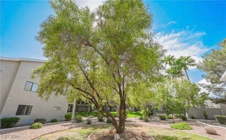 2764 Carnation Lane 0