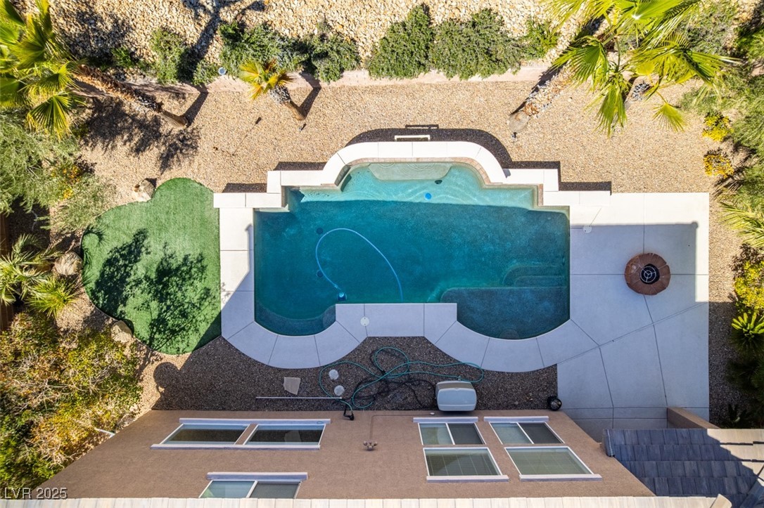 941 Armandito Drive