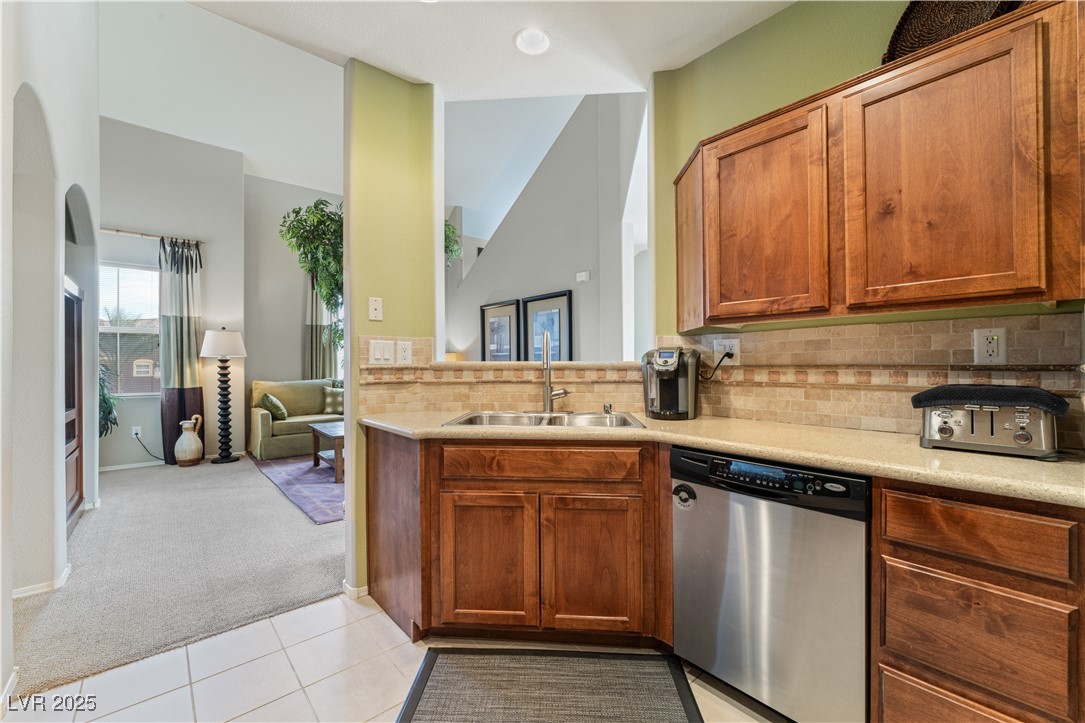 3975 North Hualapai Way 285