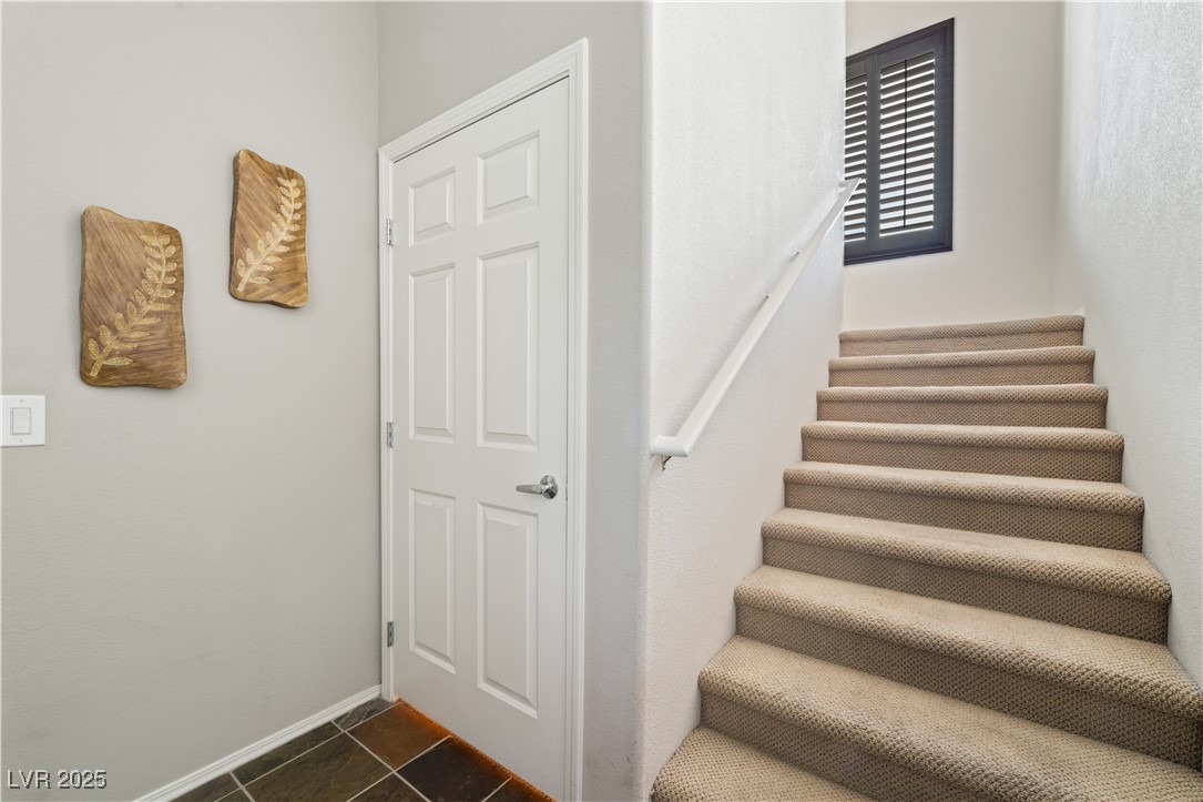 3975 North Hualapai Way 285