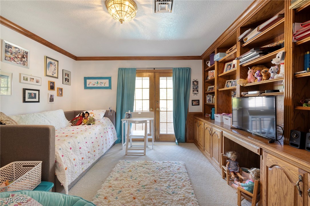 30 Quail Hollow Drive