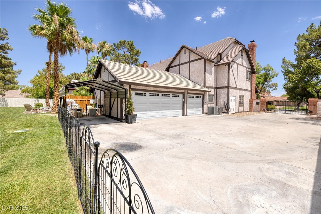 30 Quail Hollow Drive