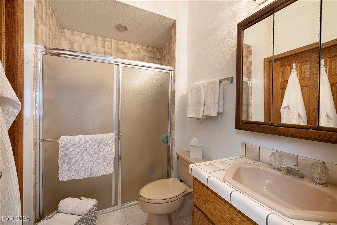 30 Quail Hollow Drive