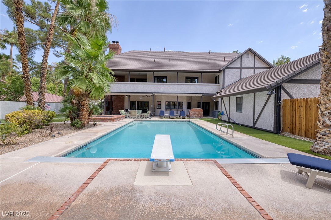 30 Quail Hollow Drive