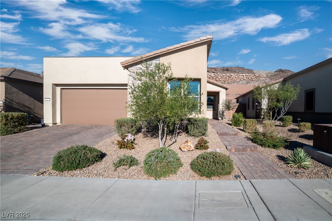 44 Alta Cascata Place