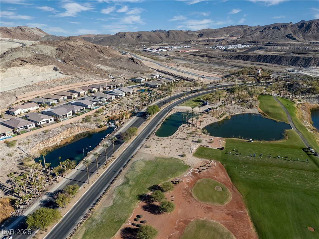 44 Alta Cascata Place