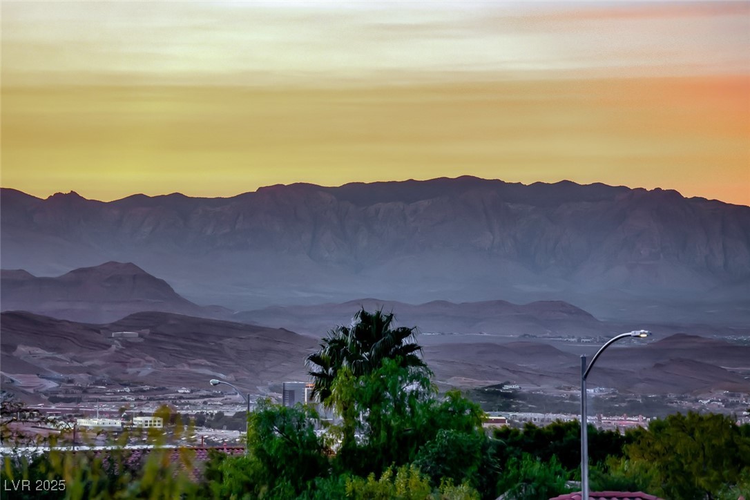 2470 Bedford Park Drive