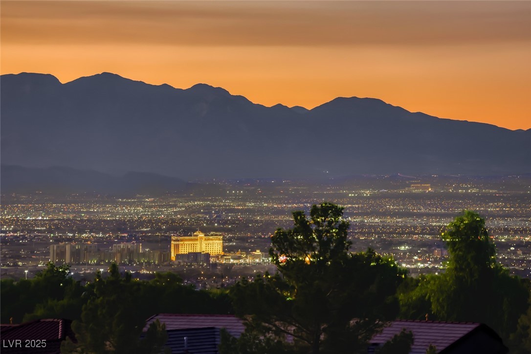 2470 Bedford Park Drive