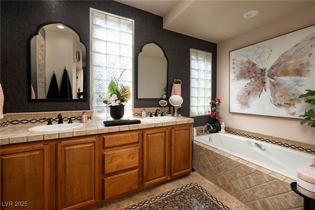 30 Strada Principale