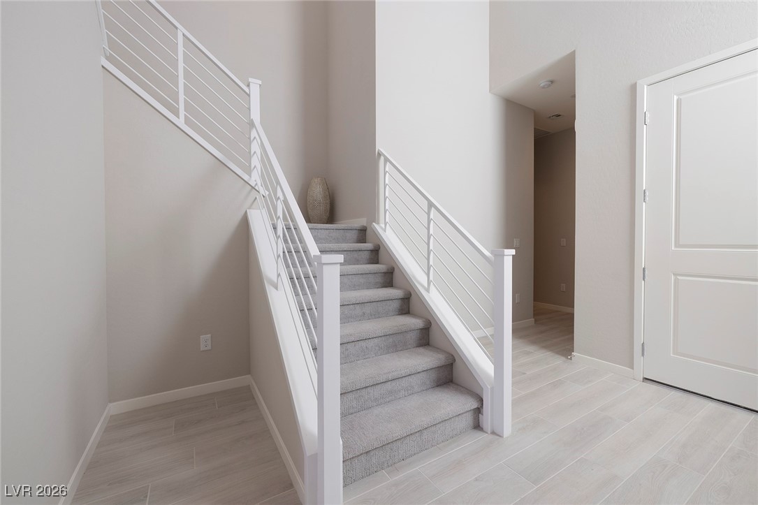 12 Hilltop Crest Street