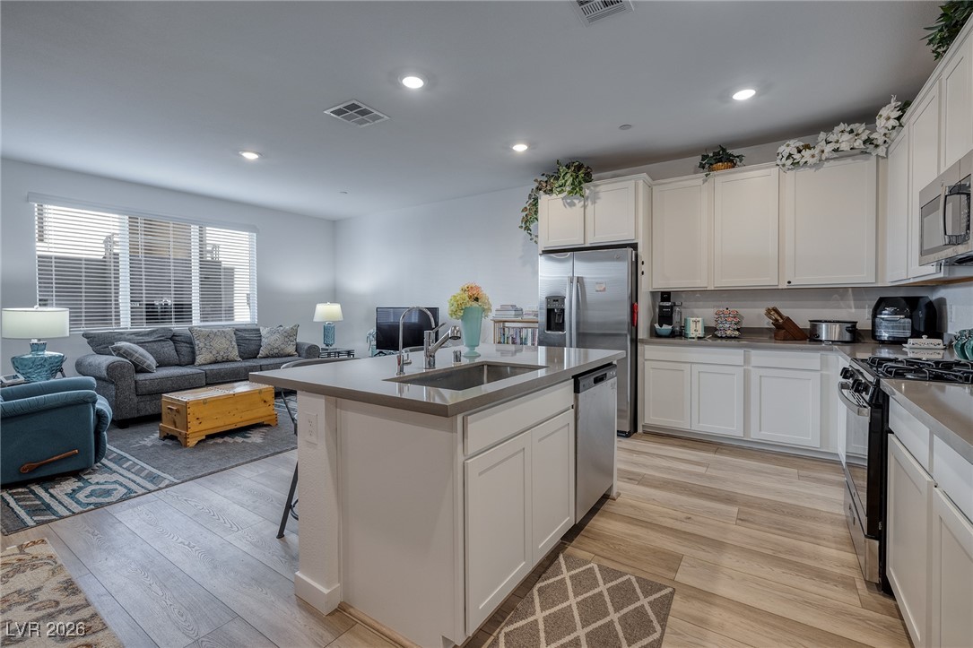 1548 Maria Crossing Avenue