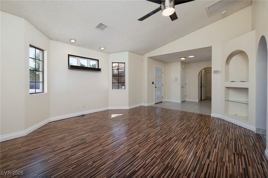 3385 West Agate Avenue