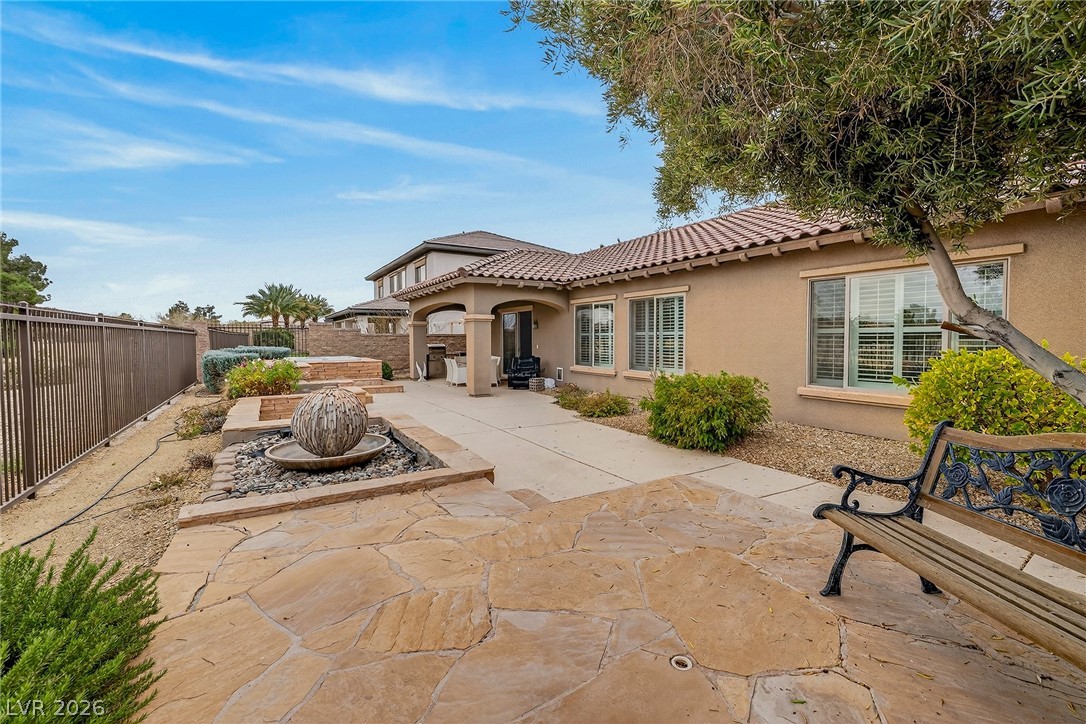 7424 Redbreast Court