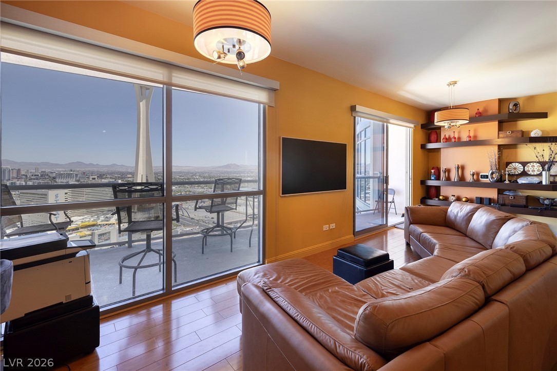 200 West Sahara Avenue 3012