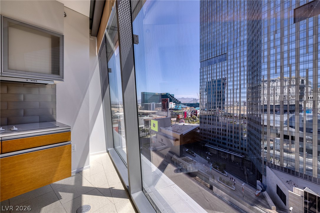 3722 Las Vegas Boulevard 1012