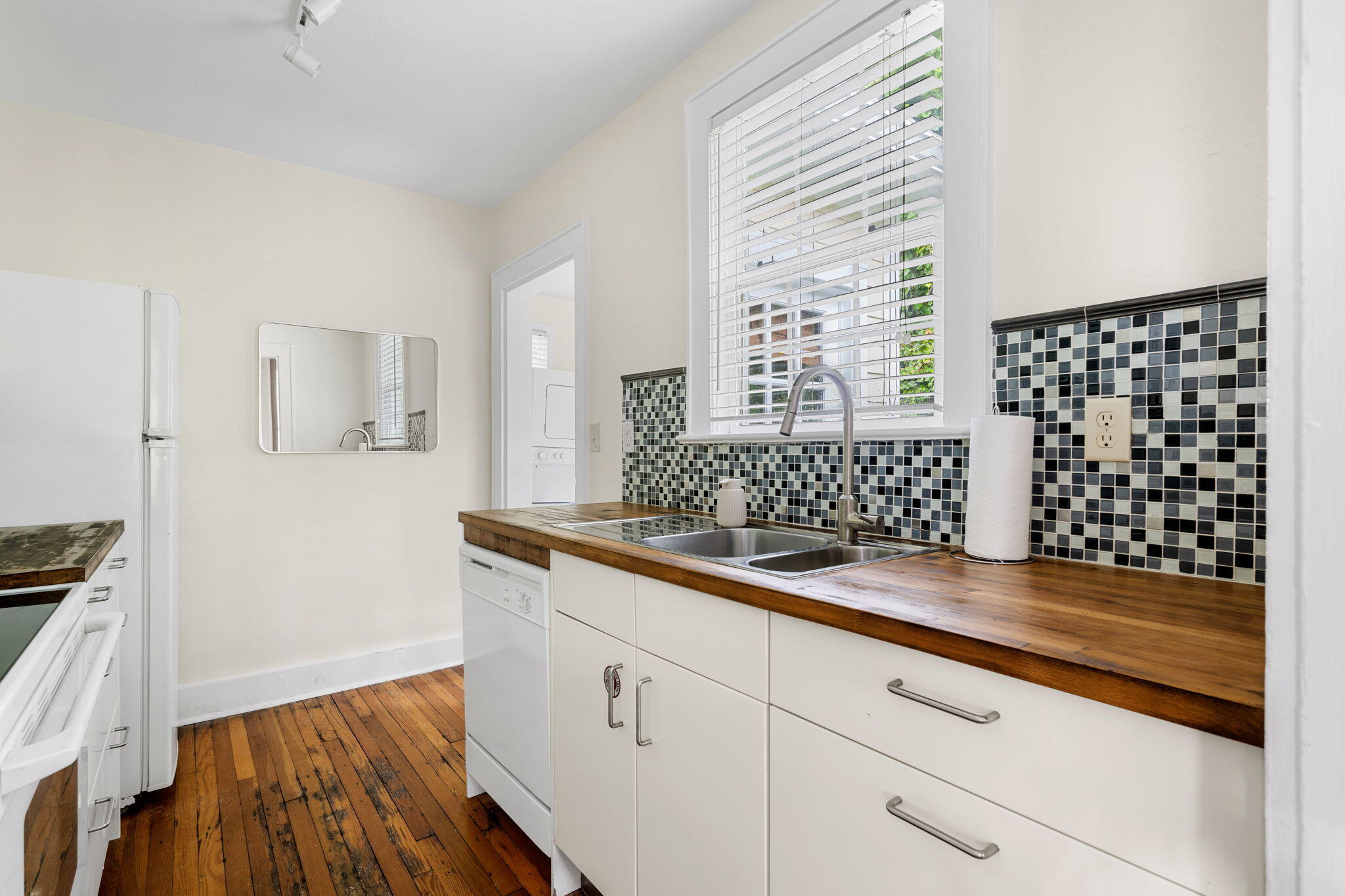 3735 Tim Street Street