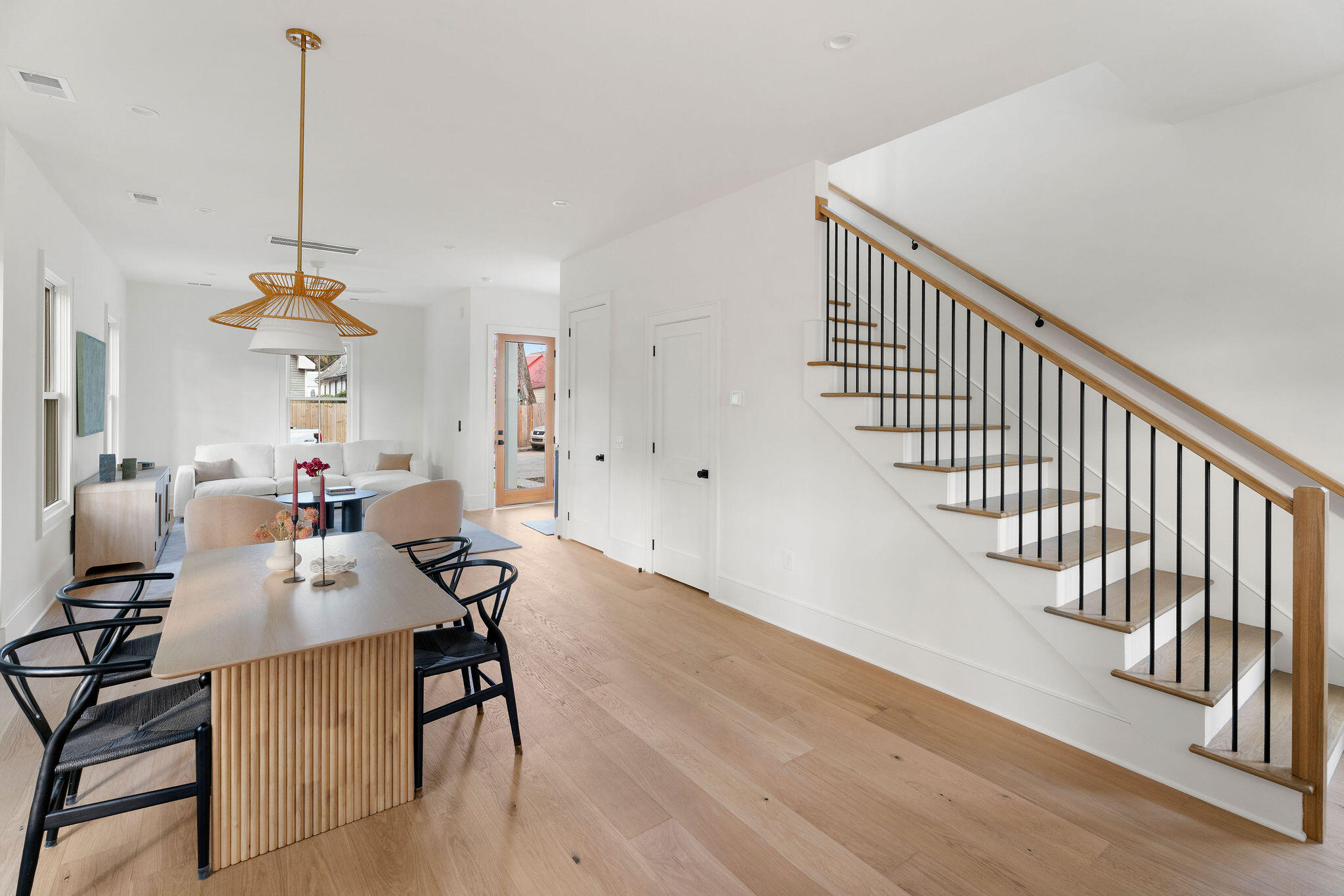 2 F Street