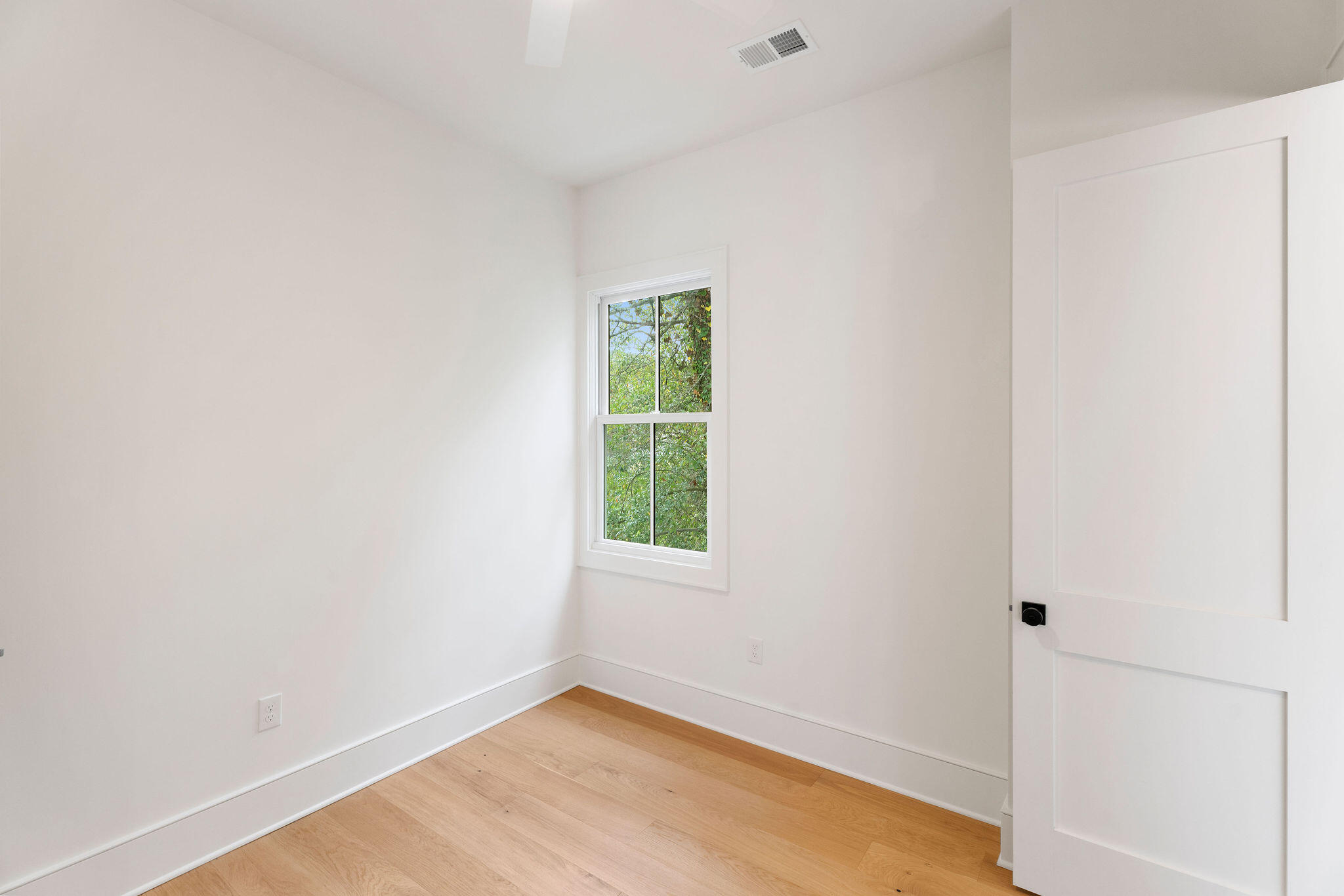 2 F Street