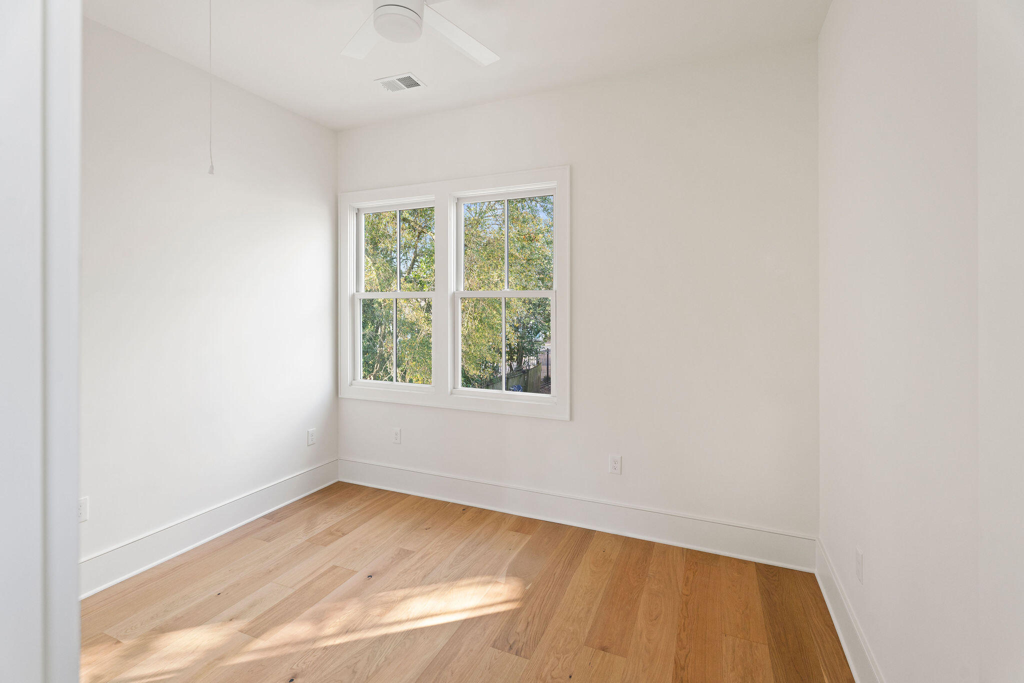 2 F Street