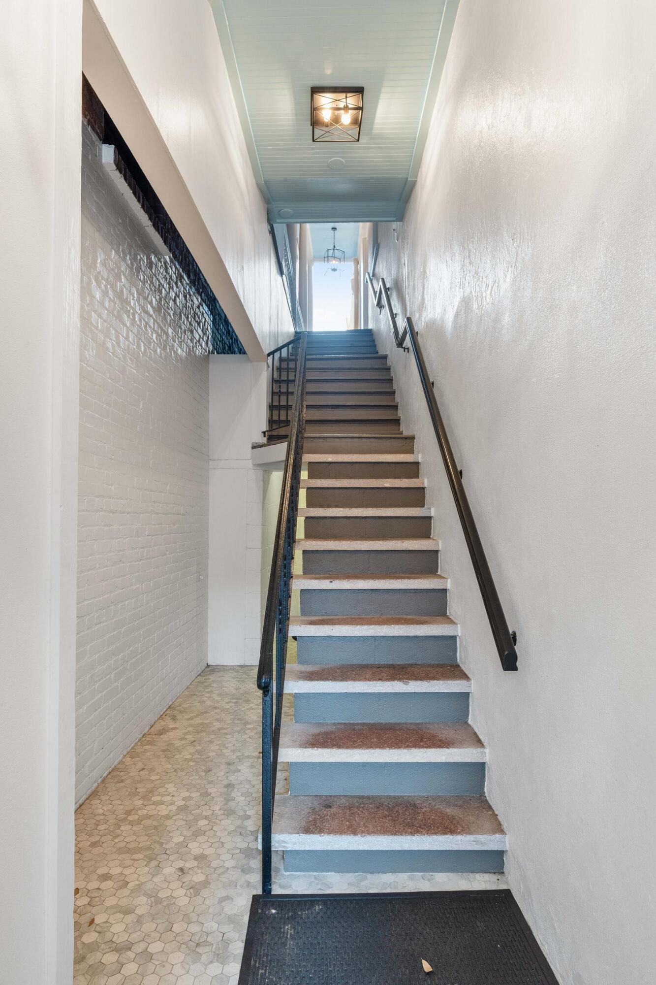 125 Meeting Street # D