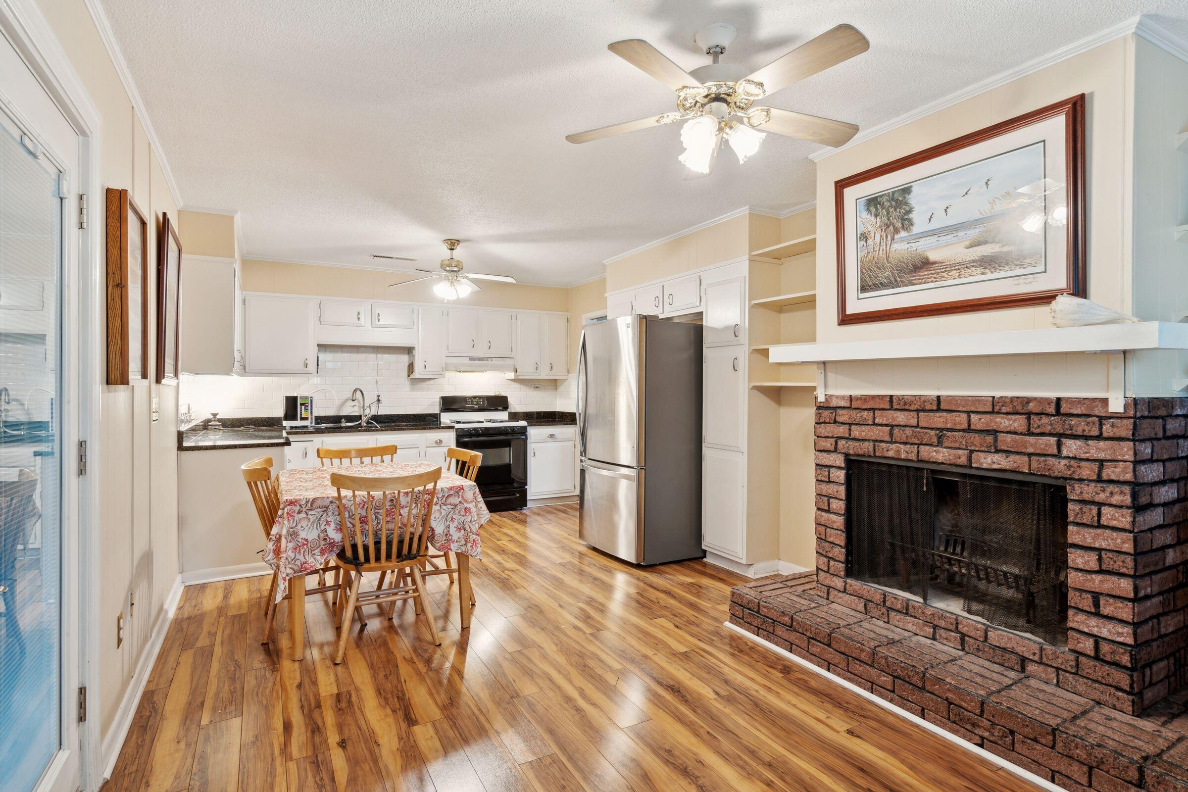1764 Lady Ashley Street