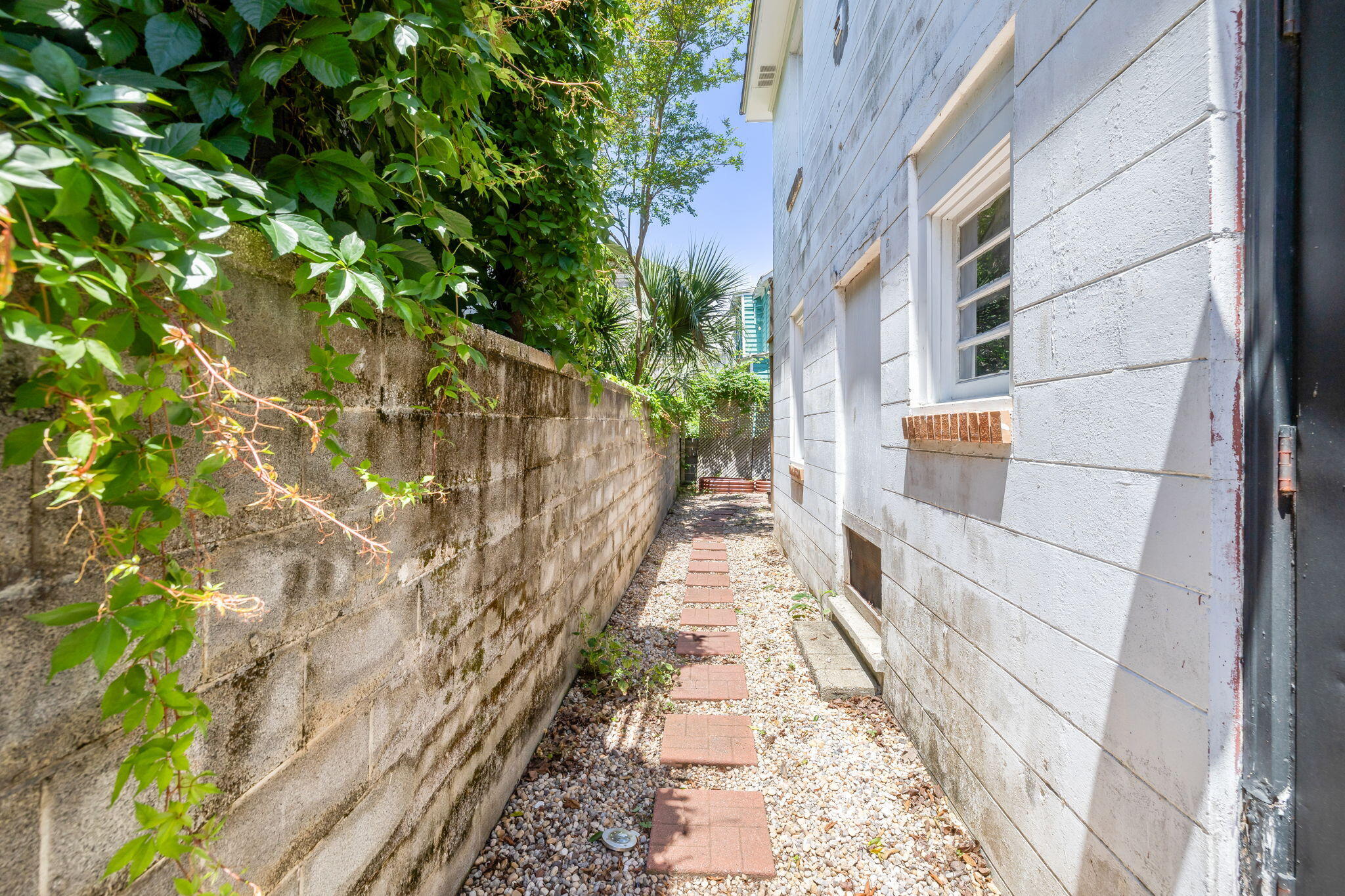 210 Line Street