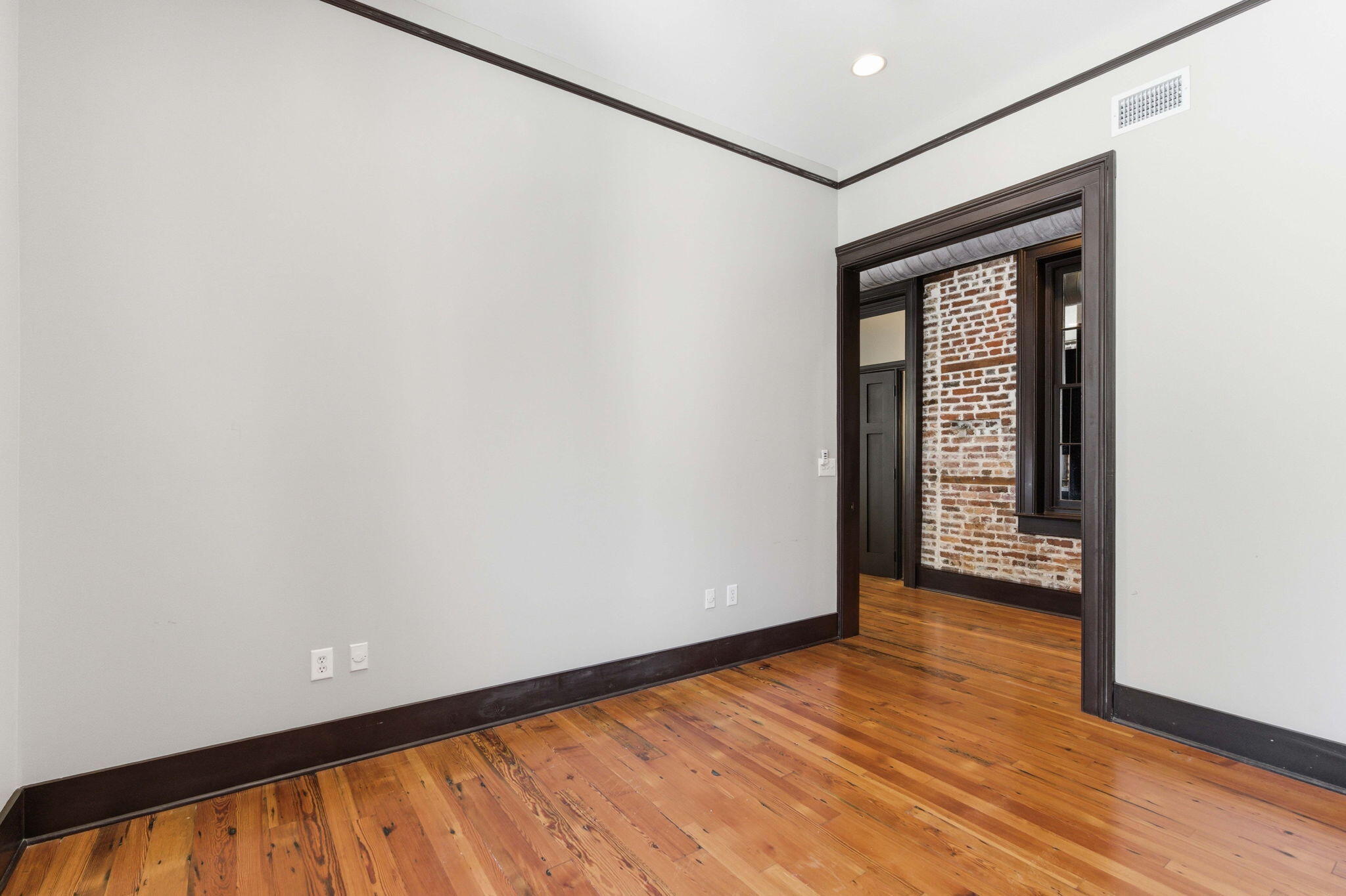 125 Meeting Street # B