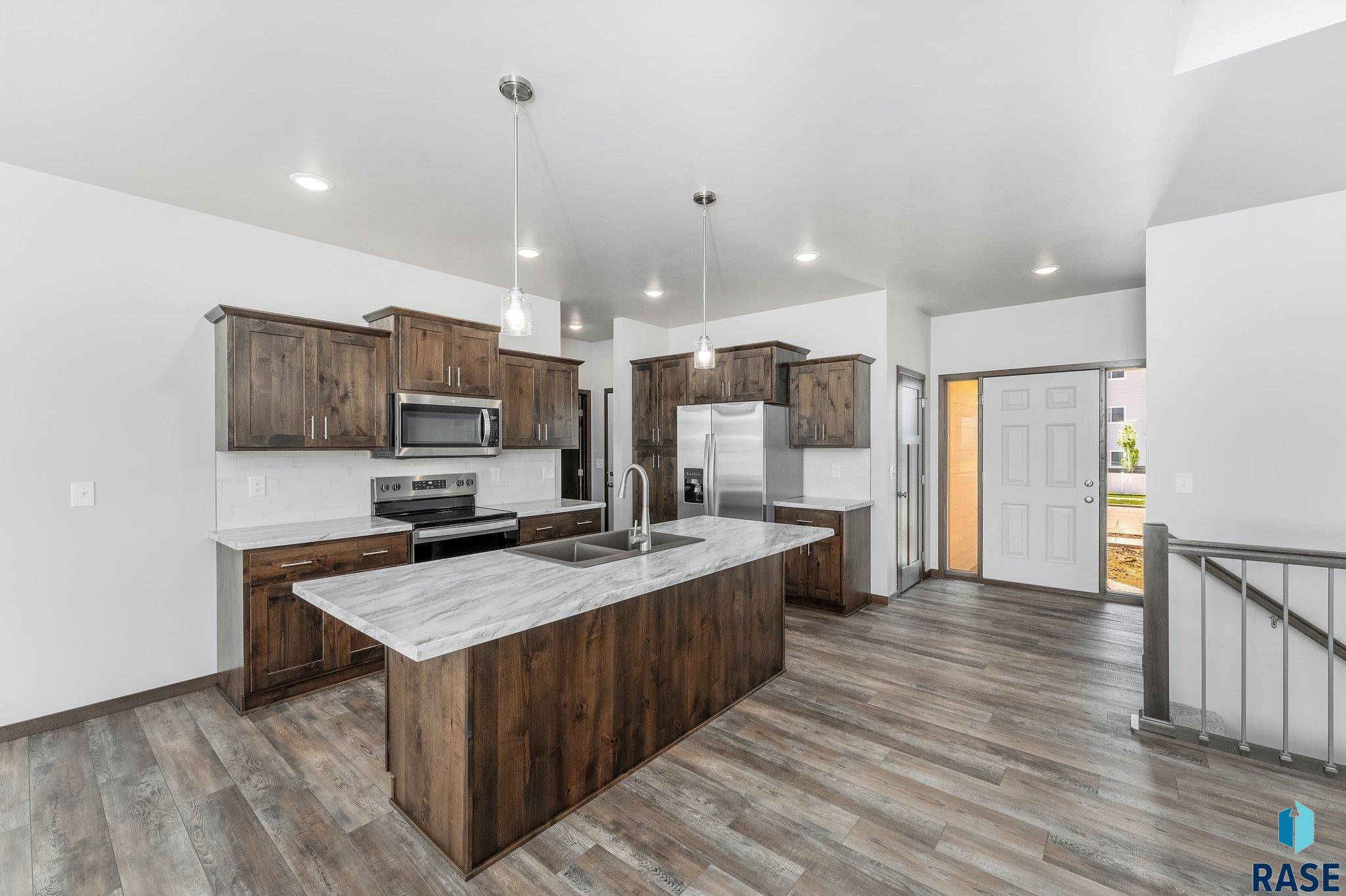 3520 E Sage Grass St