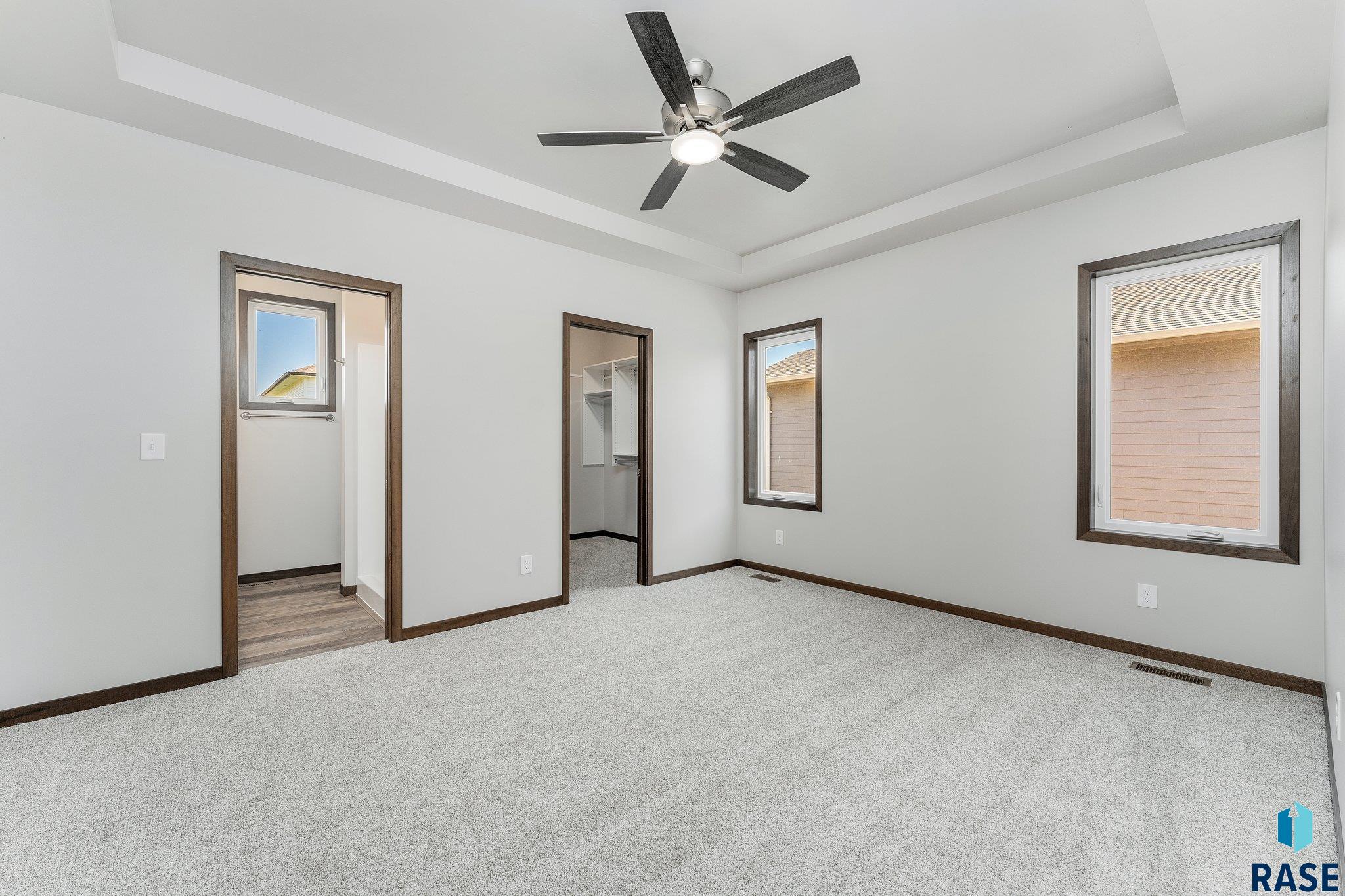 3520 E Sage Grass St