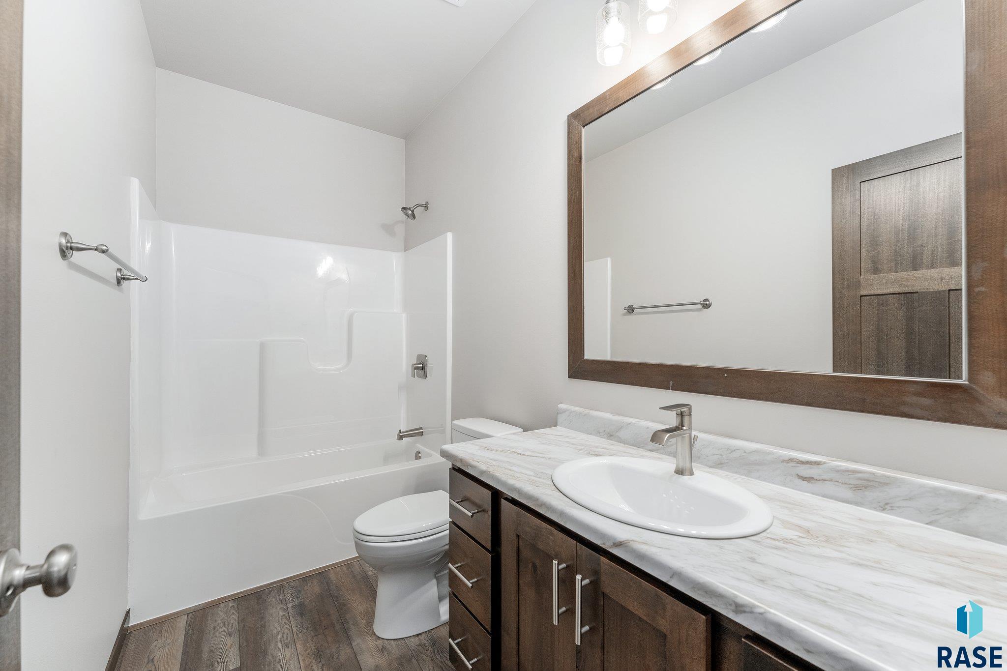 3520 E Sage Grass St