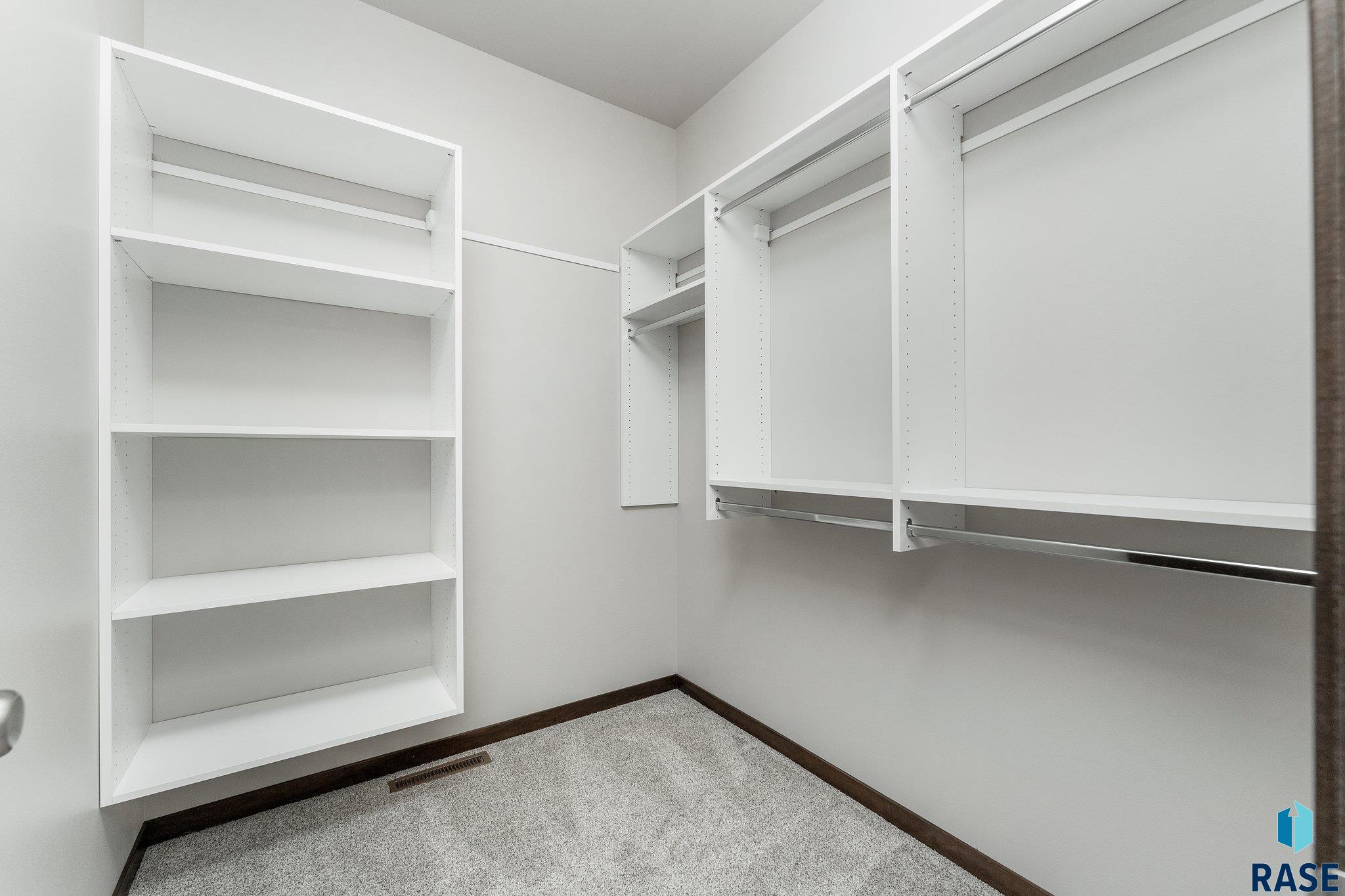 3520 E Sage Grass St