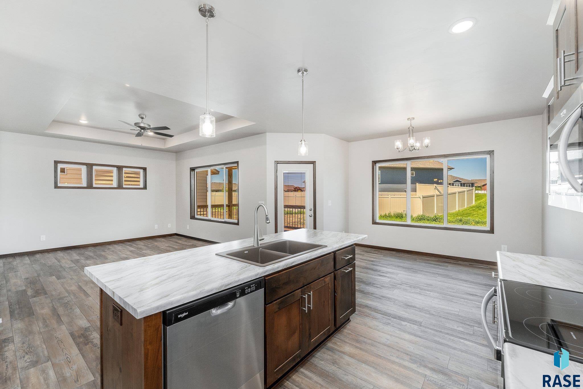 3520 E Sage Grass St