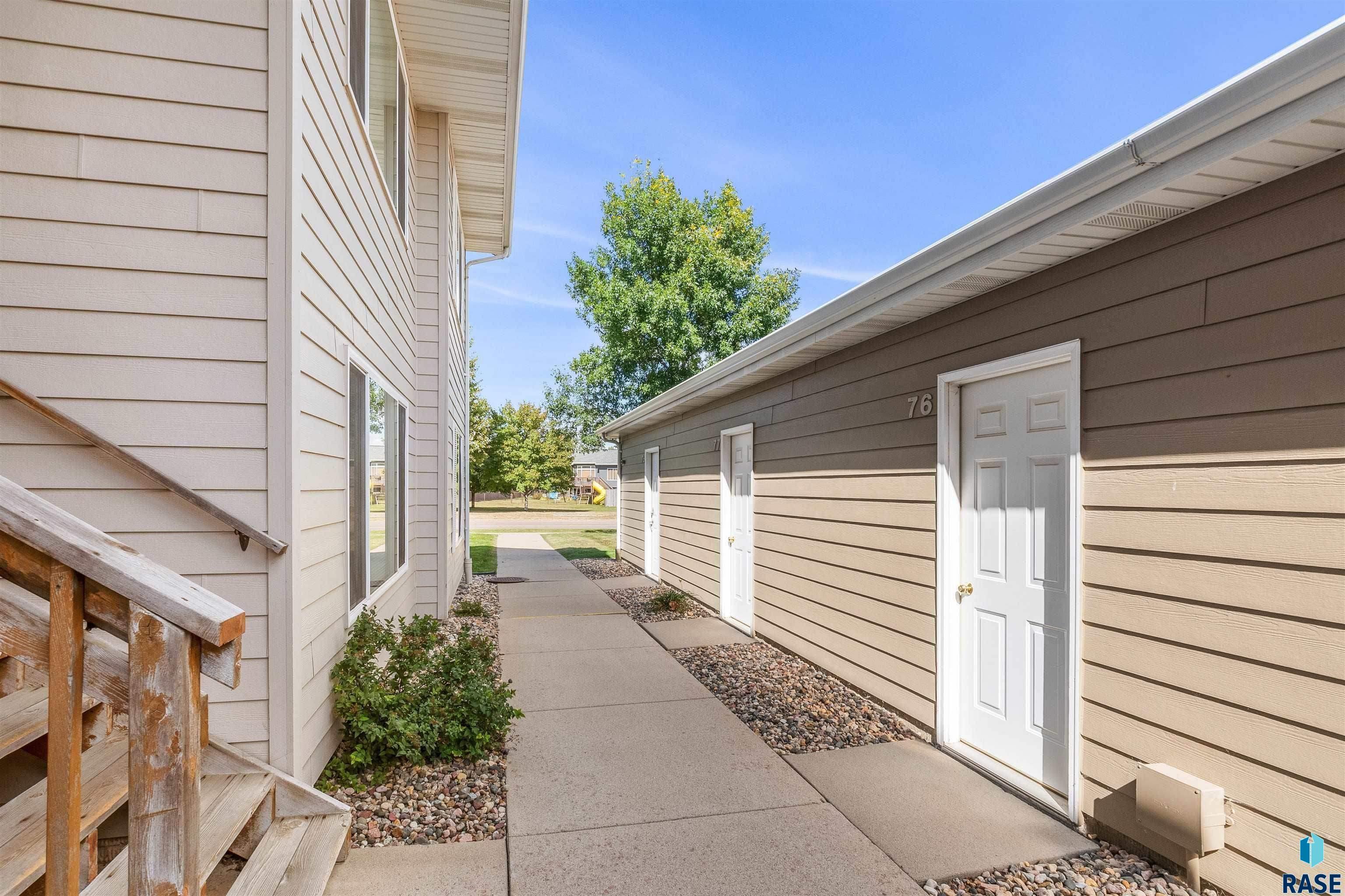 7121 W 56th St Unit: 76