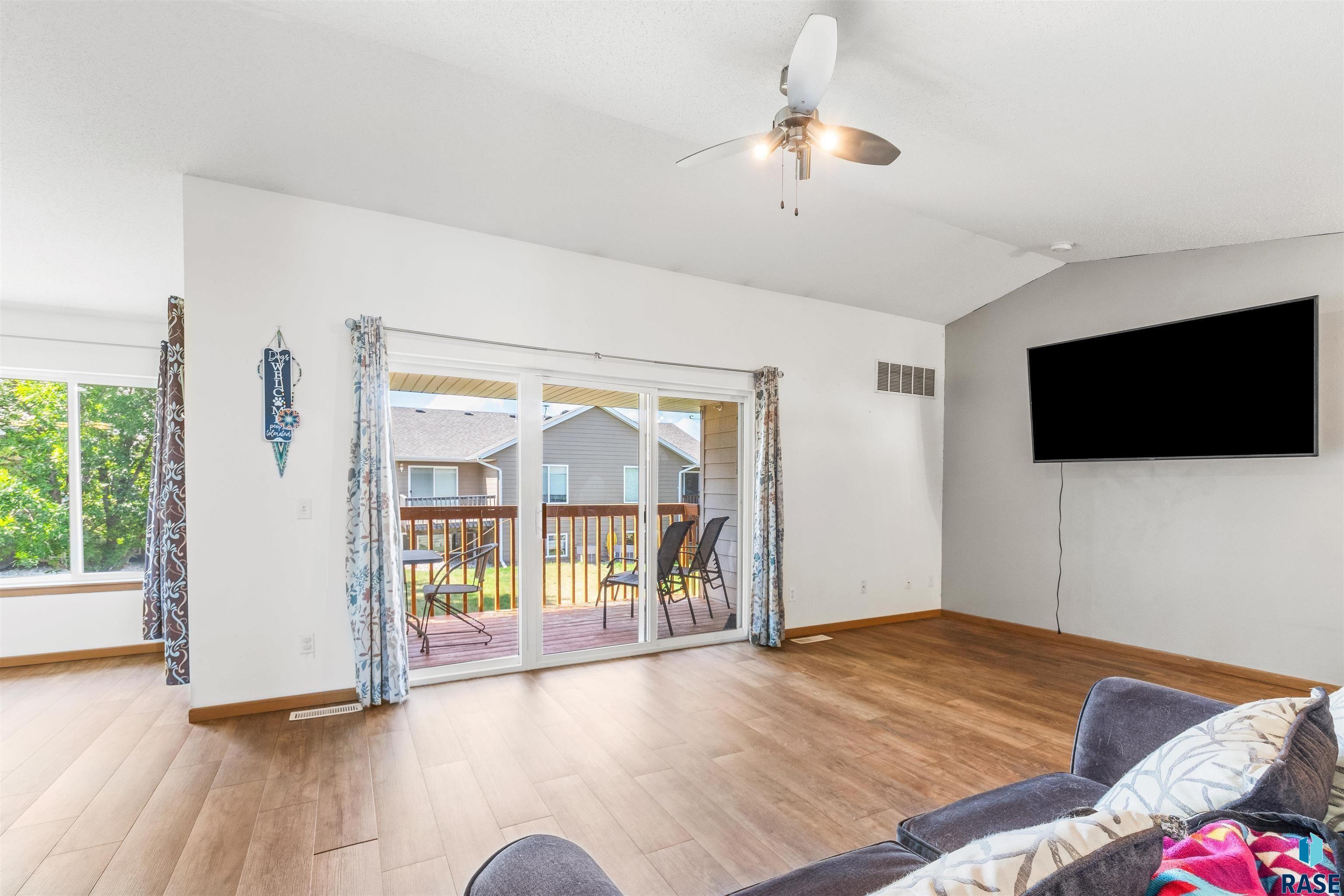 7121 W 56th St Unit: 76