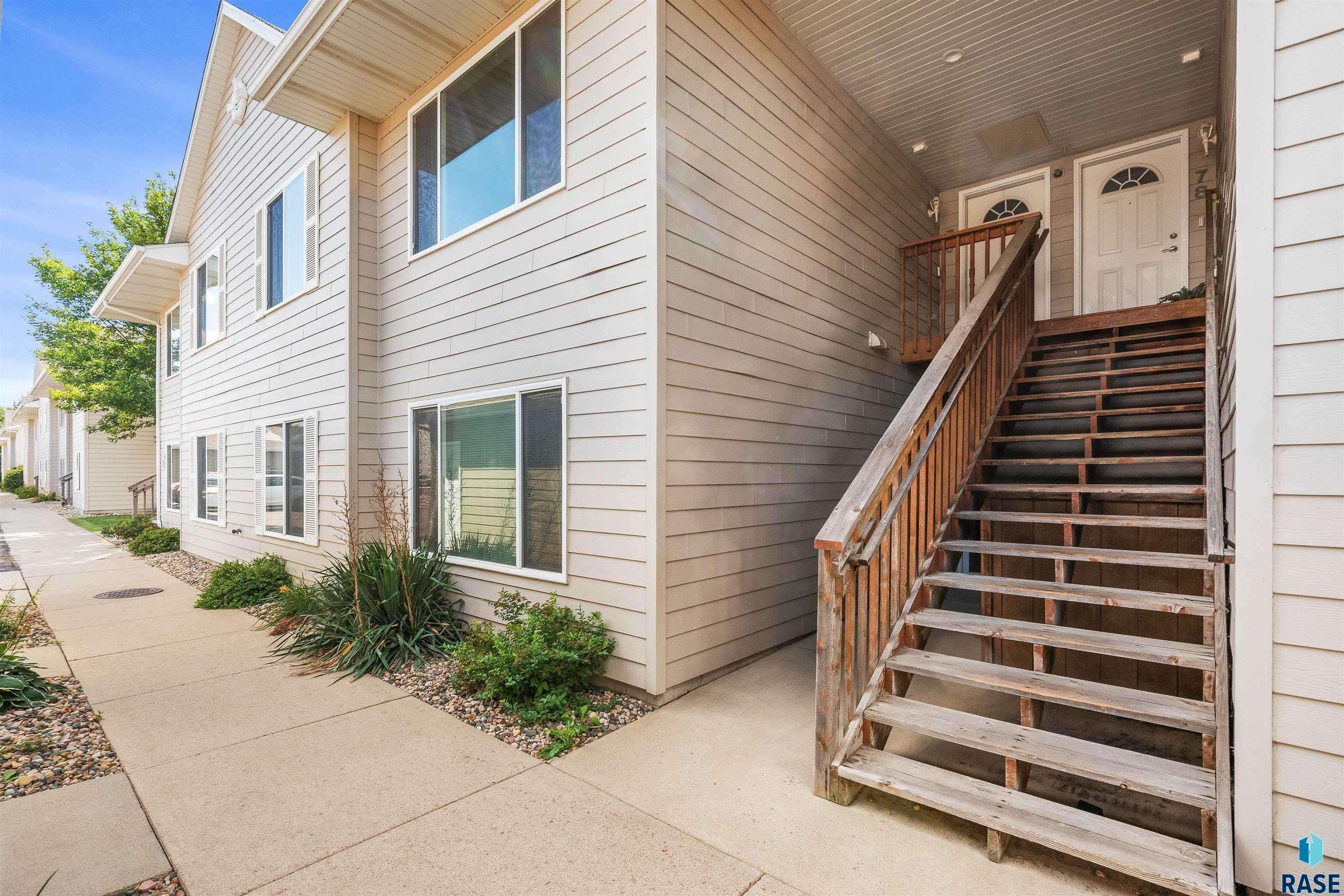 7121 W 56th St Unit: 76