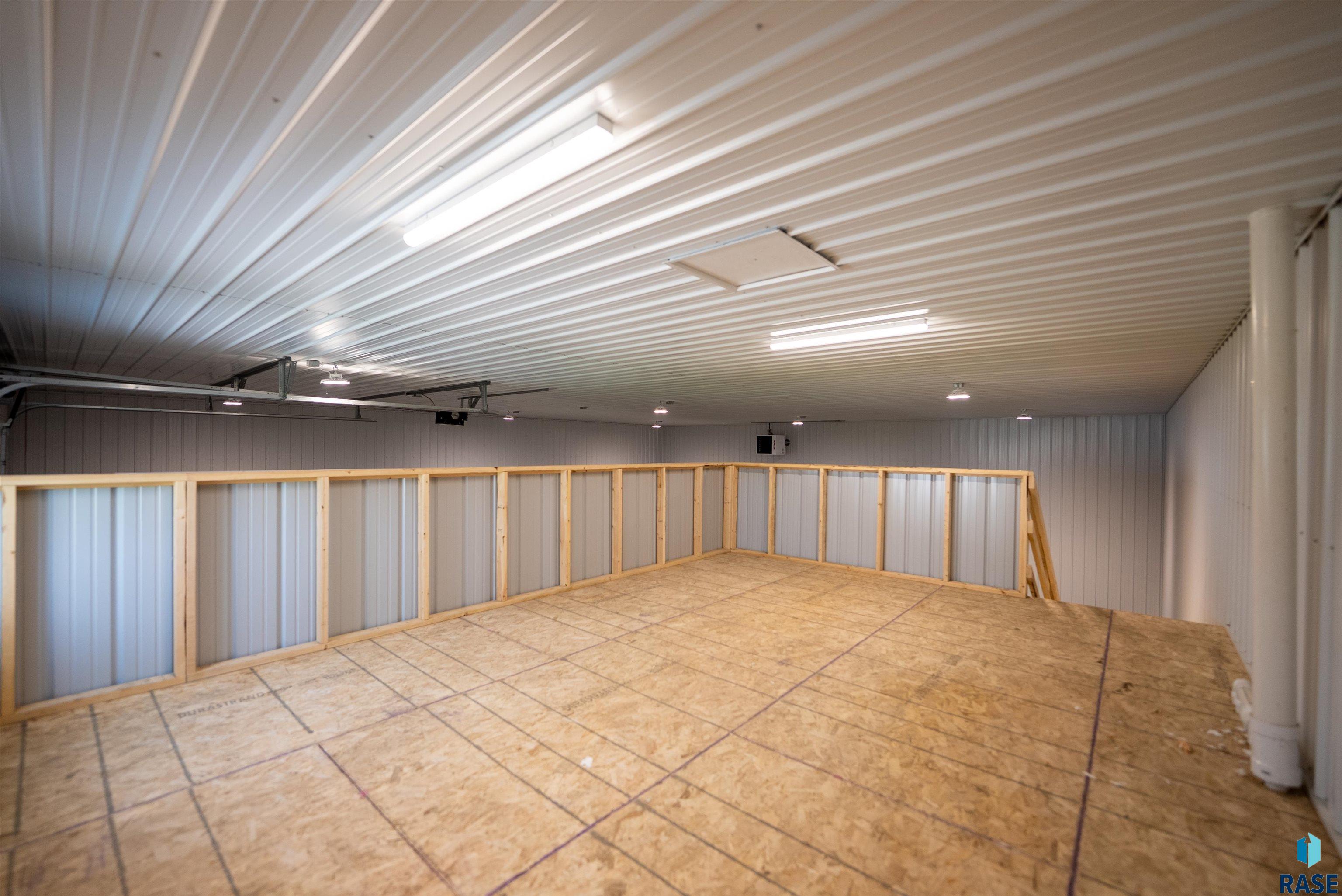 1051 Ruud Trl Unit: 5