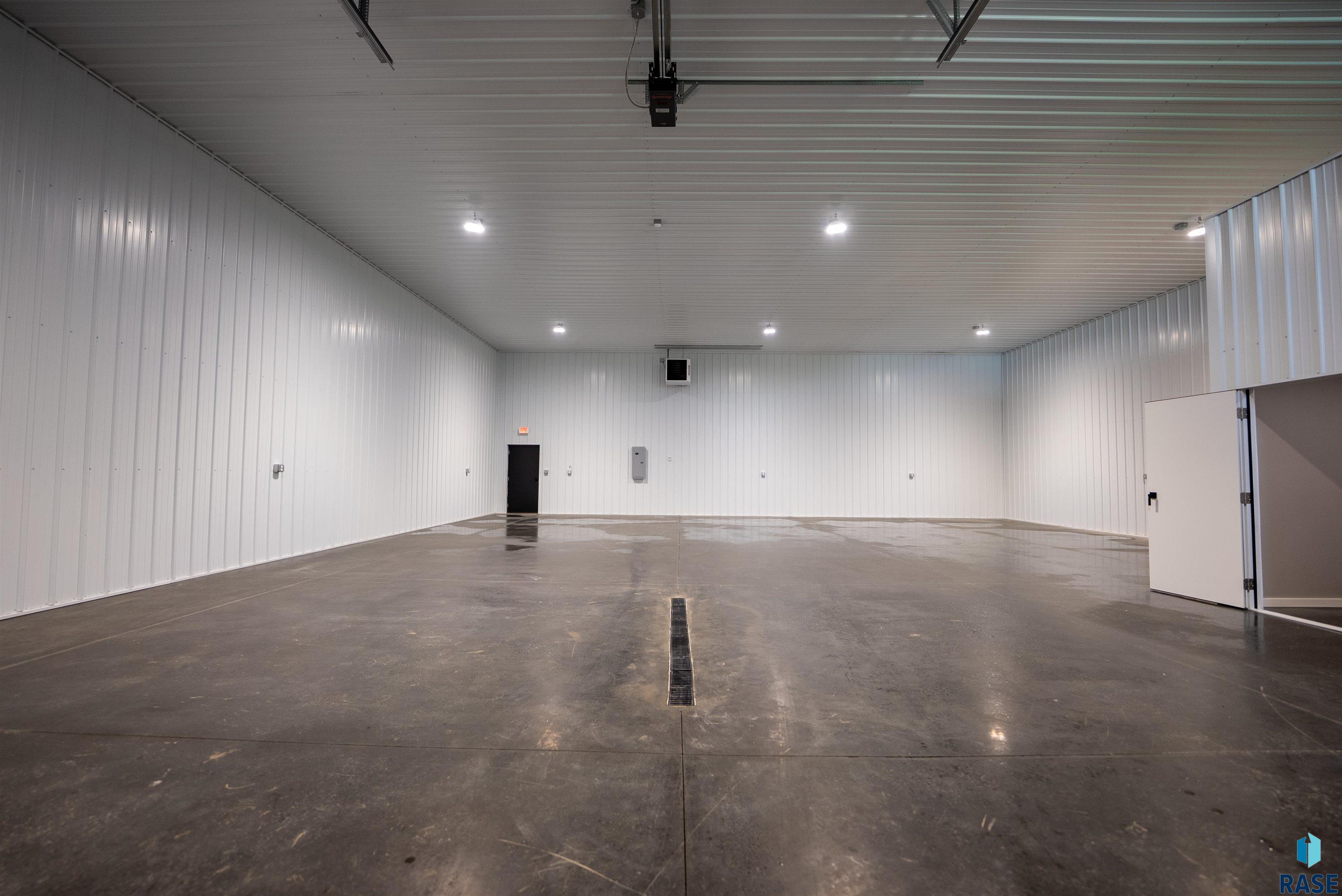 1051 Ruud Trl Unit: 5